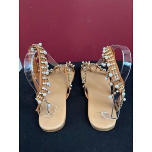 Tan Faux Pearl Rhinestone Toe Loop Flat Sandals Gold Embellished Size 37 Boho